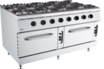 BASE 900 CUISINIERE A GAZ 8 BR. AVEC FOUR À GAZ