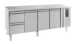 700 TABLE RÉFRIGÉRÉE 3 PORTES ET 2 TIROIRS