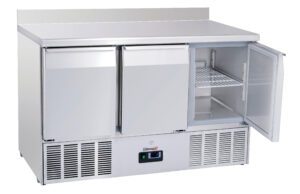 Saladette avec dosseret 3 portes GN 1/1