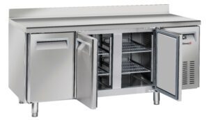 Table réfrigérée avec dosseret 3 portes
